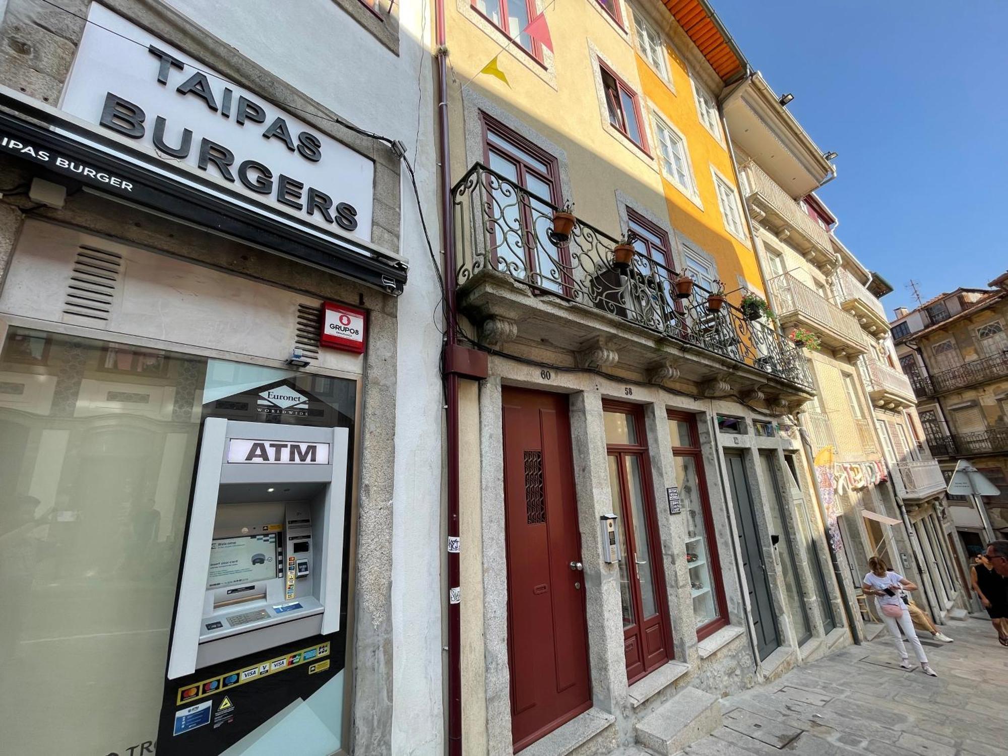 Historic Porto Balcony Hideaway - Taipas House 60 Apartment Exterior photo